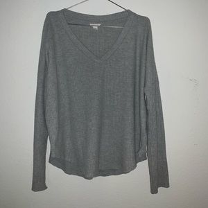 Aeropostale loose fit sweater (Large) V- neck